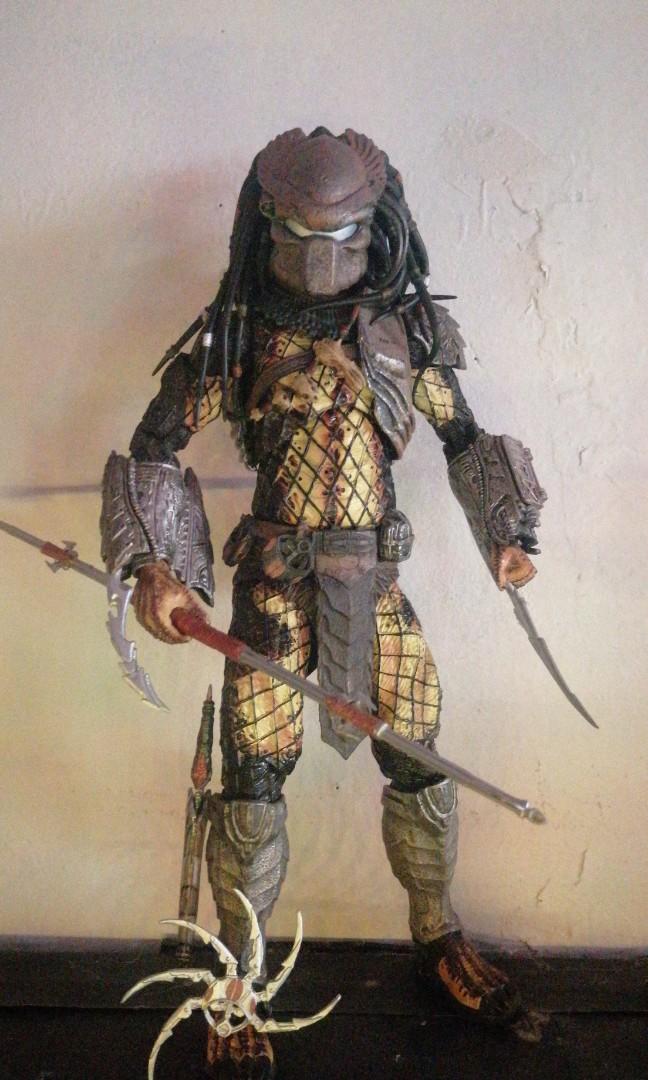 Neca temple hotsell guard predator