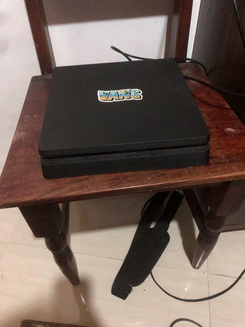 PS4 (Category: PlayStation) located in Manila. Submitted by jjvargas (Listing ID 1111826514, Image 3). Description: PS4 Slim 500GB with box 2 DS controller 4 games Tales of Vesperia Spiderman Crash bandicot trilogy NBA2k20.