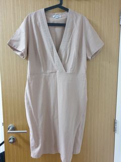 (Category: ) located in . Submitted by plussclothes (Listing ID 1111770257, Image 1). Description: .