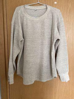 UNIQLO Beige Sweater
