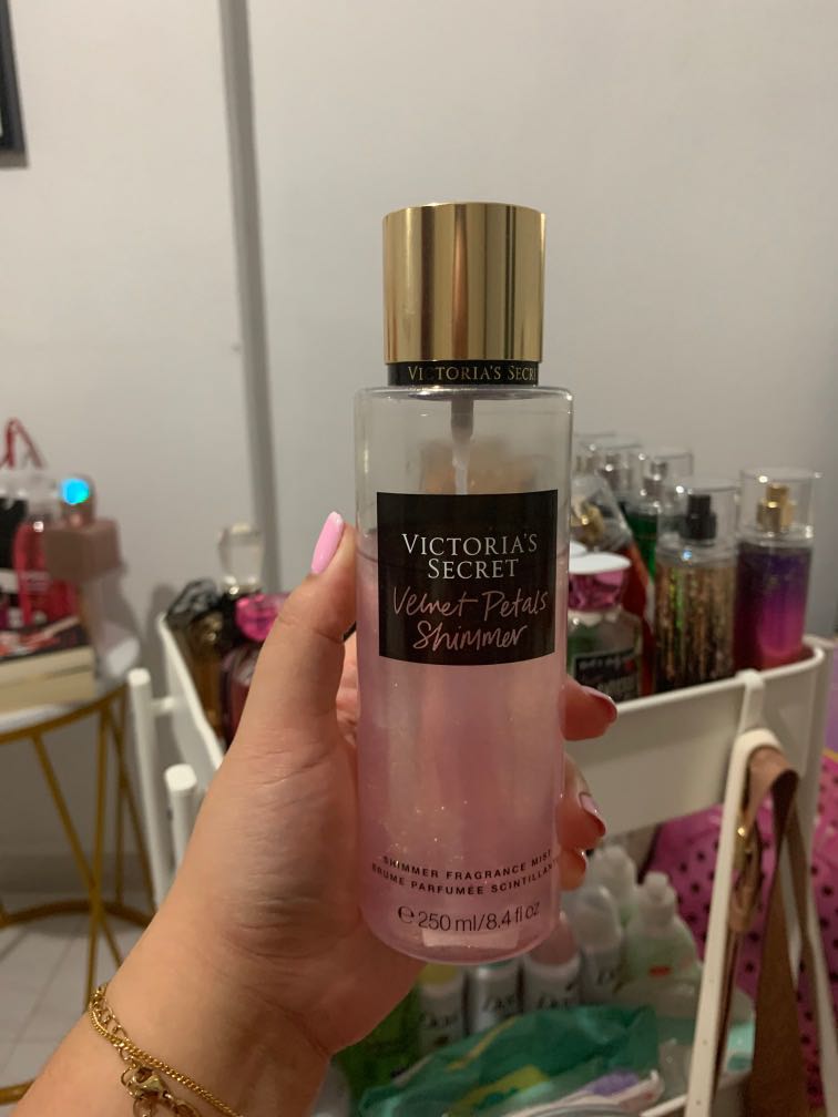 Victoria's Secret New! VELVET PETALS Shimmer Fragrance Mist 250ml