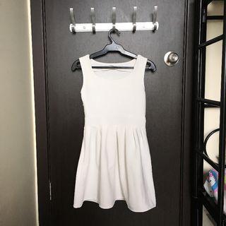 White Sleeveless Ribbed Dress [plain]