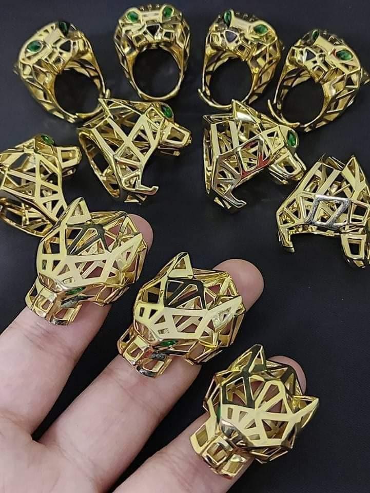 18K VVSPL CARTIER PANTHER RING Women s Fashion Jewelry Organizers Rings on Carousell
