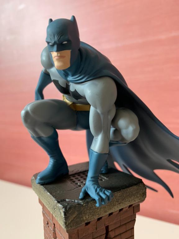 Batman DC Collectibles Statue (Category: Figurines & Statues) located in Manila. Submitted by clark.kent1 (Listing ID 1018725344, Image 2). Description: Batman DC Collectibles Statue Limited Edition Displayed Once but it was return in the box now .