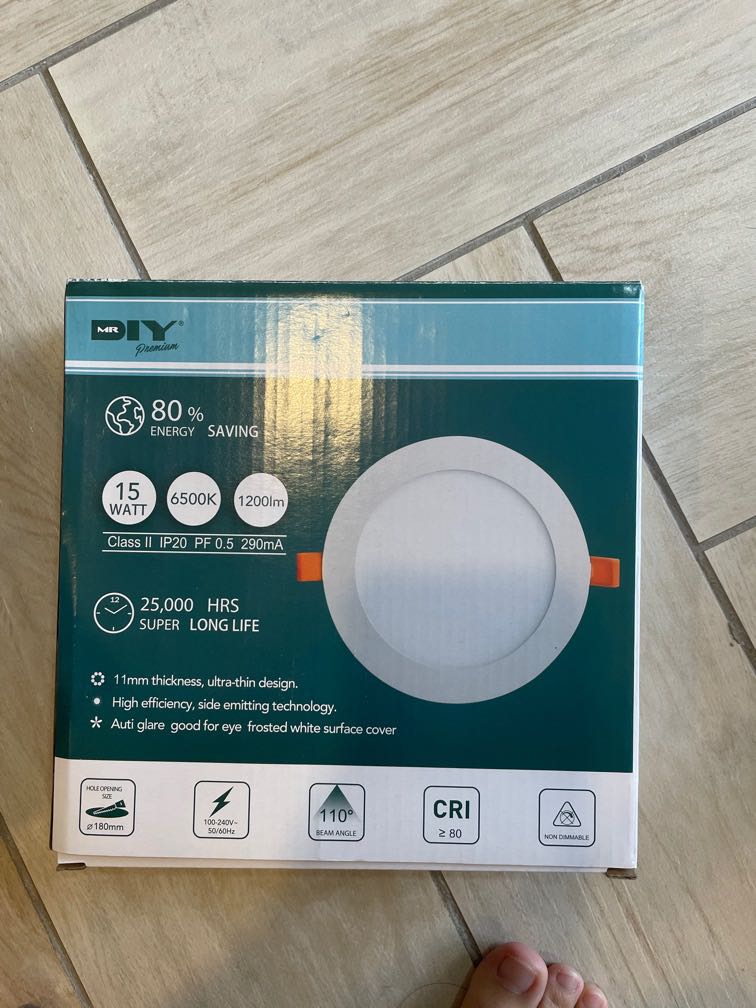 Brand new Mr DIY LED light for sell