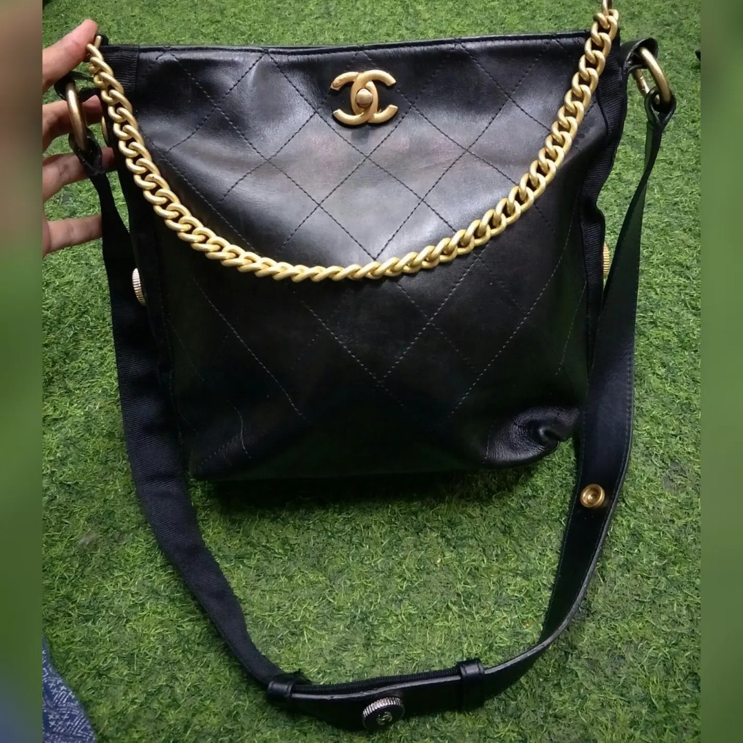 CHANEL BLACK TWO WAY BAG, Women's Fashion, Bags u0026 Wallets, Shoulder Bags on  Carousell