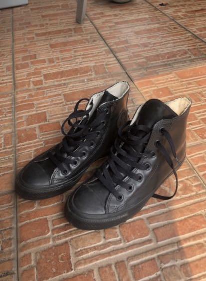 rubber converse sneakers