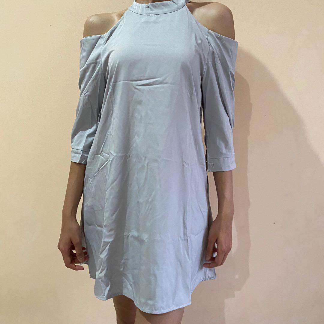 Grey dress / casual / off shoulder 