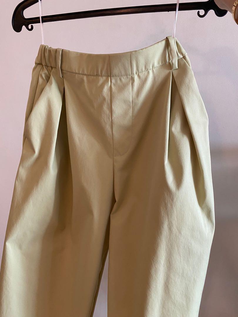 Harlan & Holden lime green culottes (Category: Other Bottoms) located in Makati City. Submitted by dmc718 (Listing ID 1111915441, Image 3). Description: Garterized waist. Fits around 26-27 waist RFS decluttering .