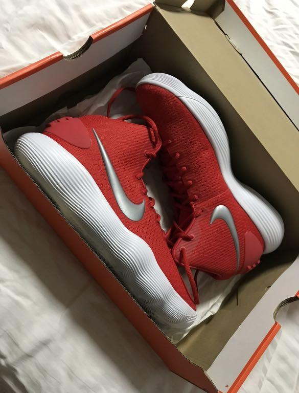 hyperdunk 2017 university red
