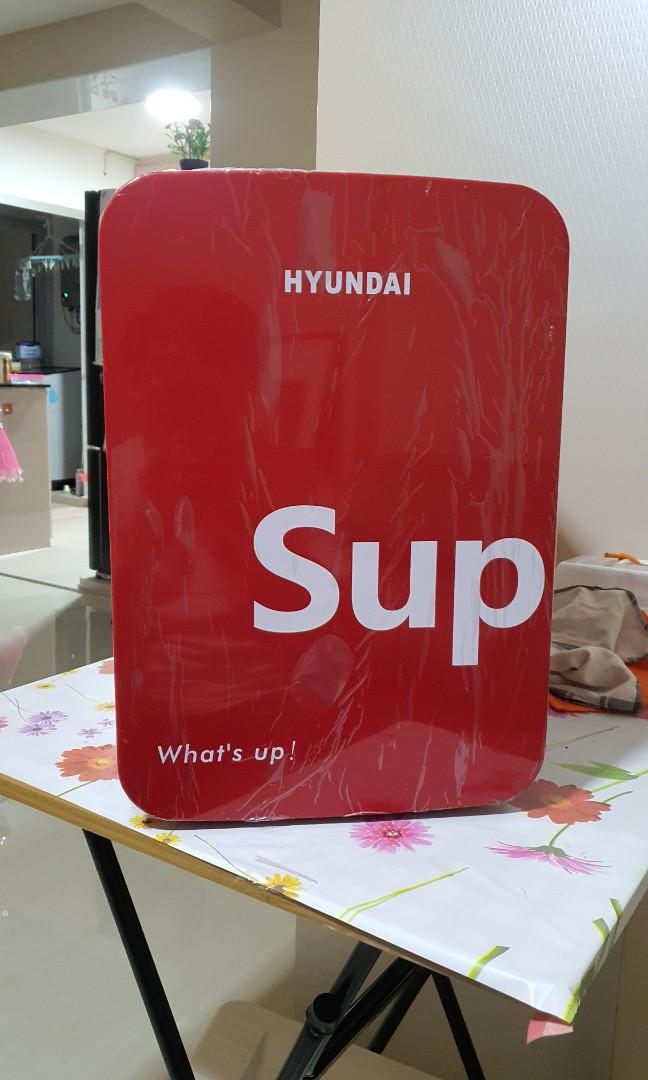 Hyundai best sale mini fridge