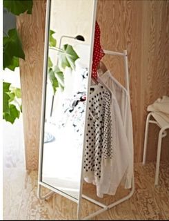 (Category: ) located in . Submitted by Cheaper112233 (Listing ID 1112036768, Image 1). Description: .
