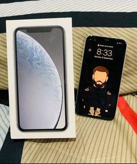 iPhone XR ( white)
