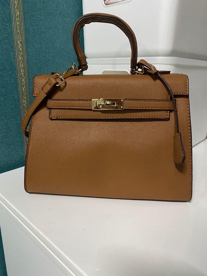 Isabelle purses top