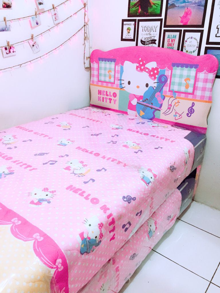 Kasur Sorong Spring Bed Tempat Tidur Hello Kitty Perabotan Rumah Di Carousell