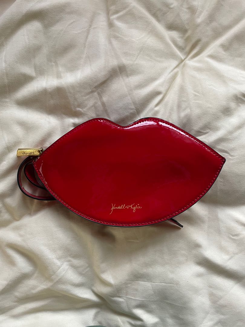 Kendall and kylie lip bag top