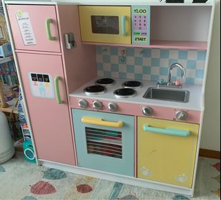 (Category: ) located in . Submitted by sophiewidds (Listing ID 1111969741, Image 1). Description: .