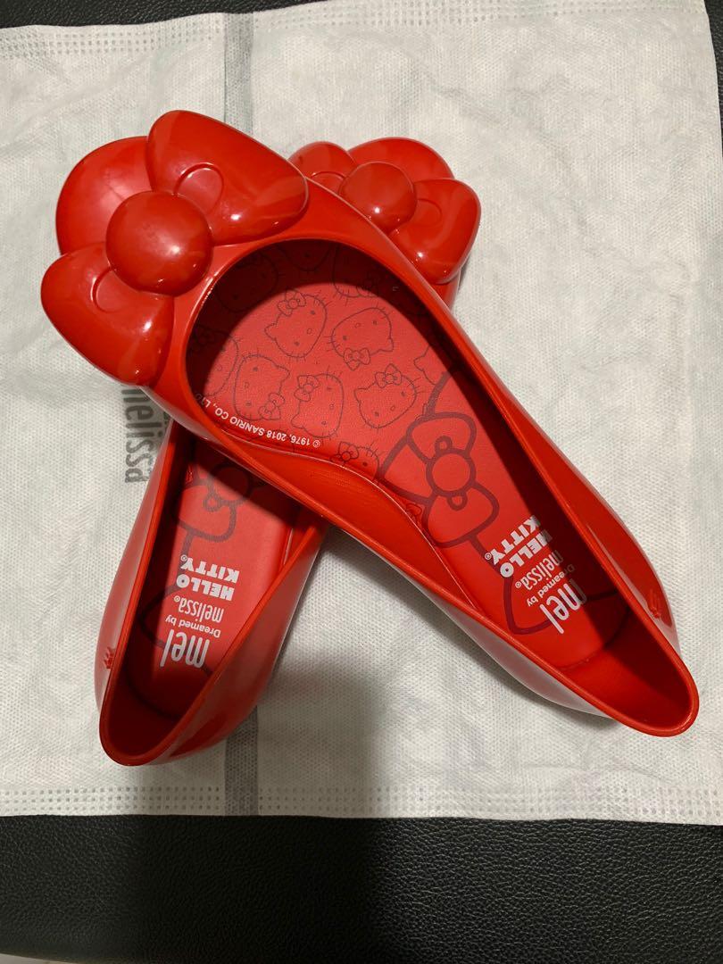 MELISSA SPACE LOVE HELLO KITTY Babies Kids Babies Kids Fashion on Carousell