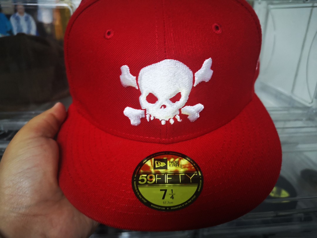 New era x supreme skull (red), 7 1/4