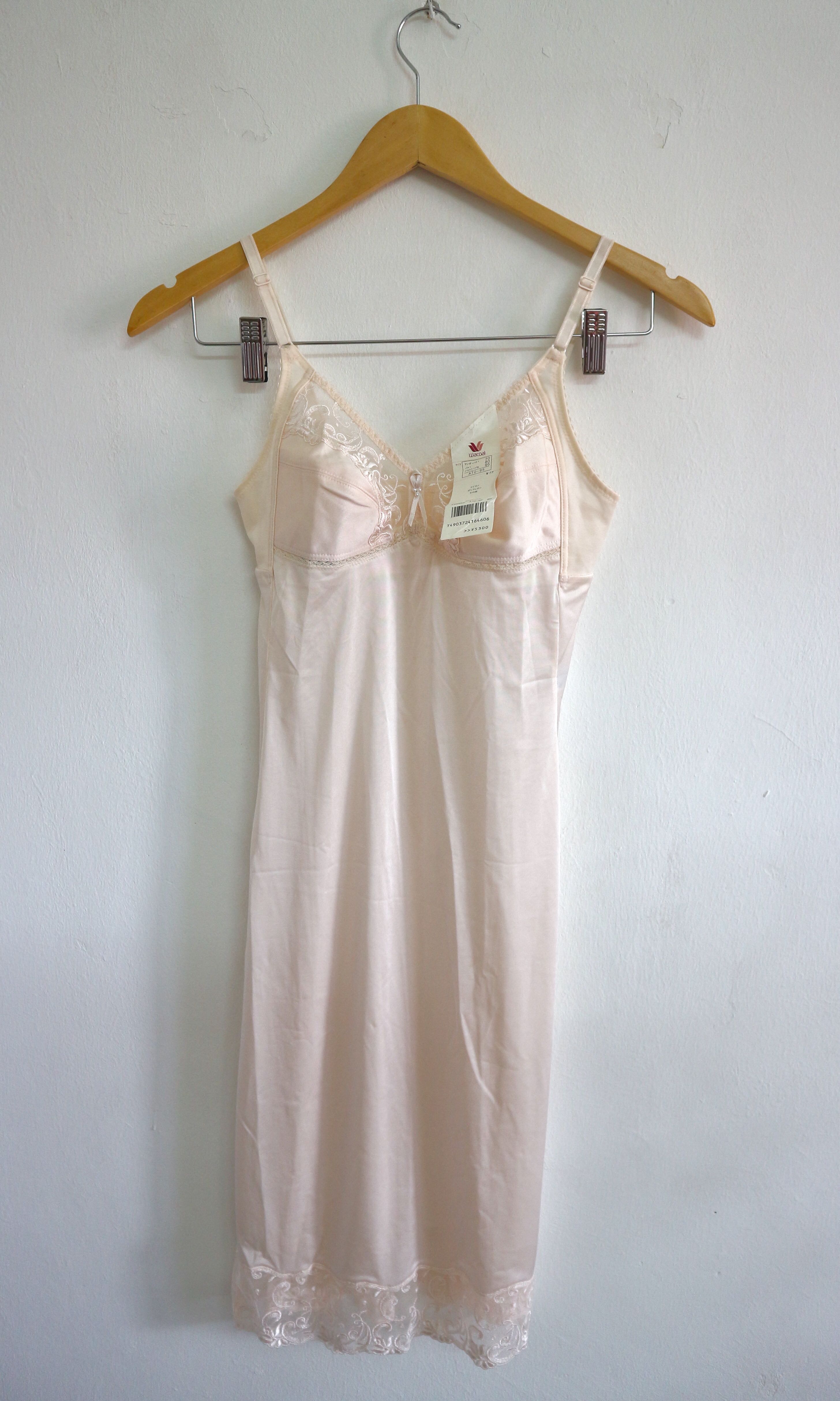 Wacoal sales slip dress