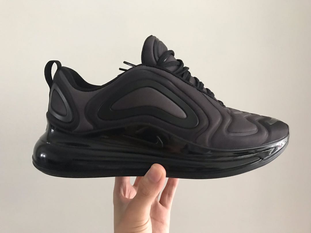 Nike air online 720 triple black
