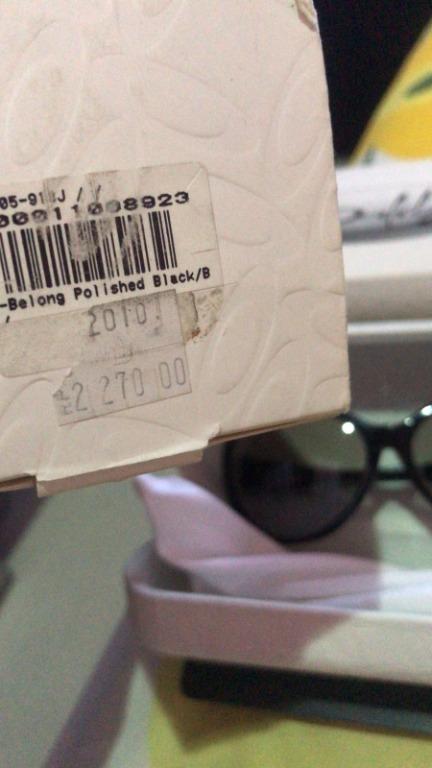 Oakley Sunglasses, Fesyen Wanita, Aksesoris di Carousell