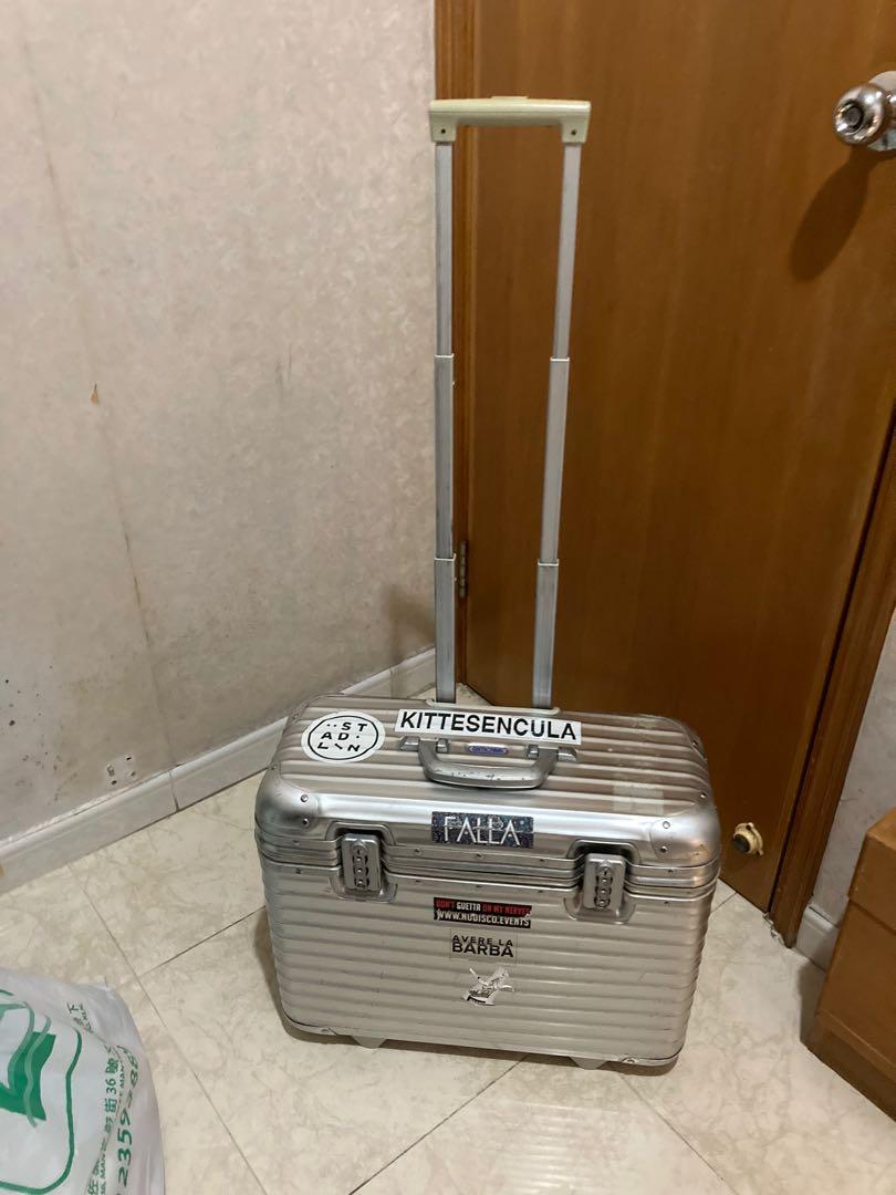 Rimowa pilot 2 wheel 2025