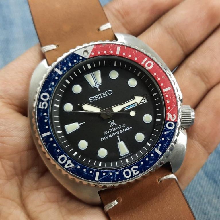 Seiko Prospex 4R36-04Y0 Diver's 200 Meters Automatic Men's Watch 