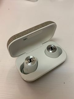 （分類：）位於 。 由 leosiu518 提交（商品編號 1111888904，圖片 1）。簡介： 。