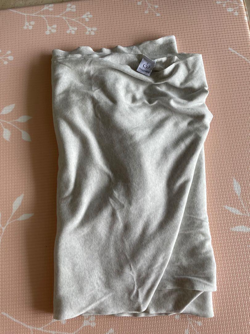 Snuggle bug cotton wrap Babies Kids Going Out Carriers Slings on Carousell