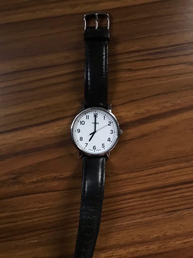 Timex Leather Watch with 3 Free Batteries TMX T2N338 Men s Fashion Watches Accessories Watches on Carousell