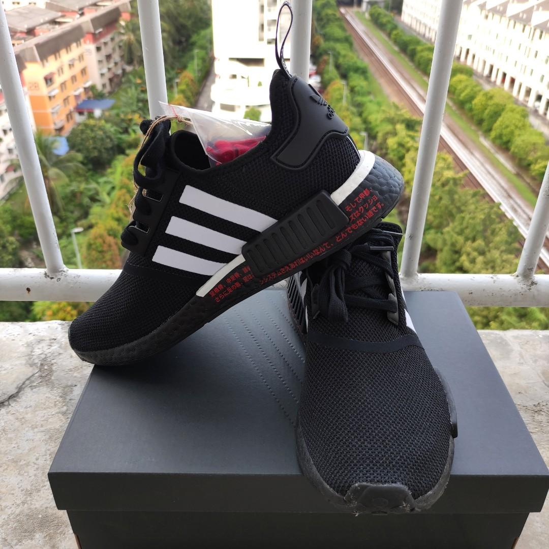 Adidas nmd deals r1 black scarlet