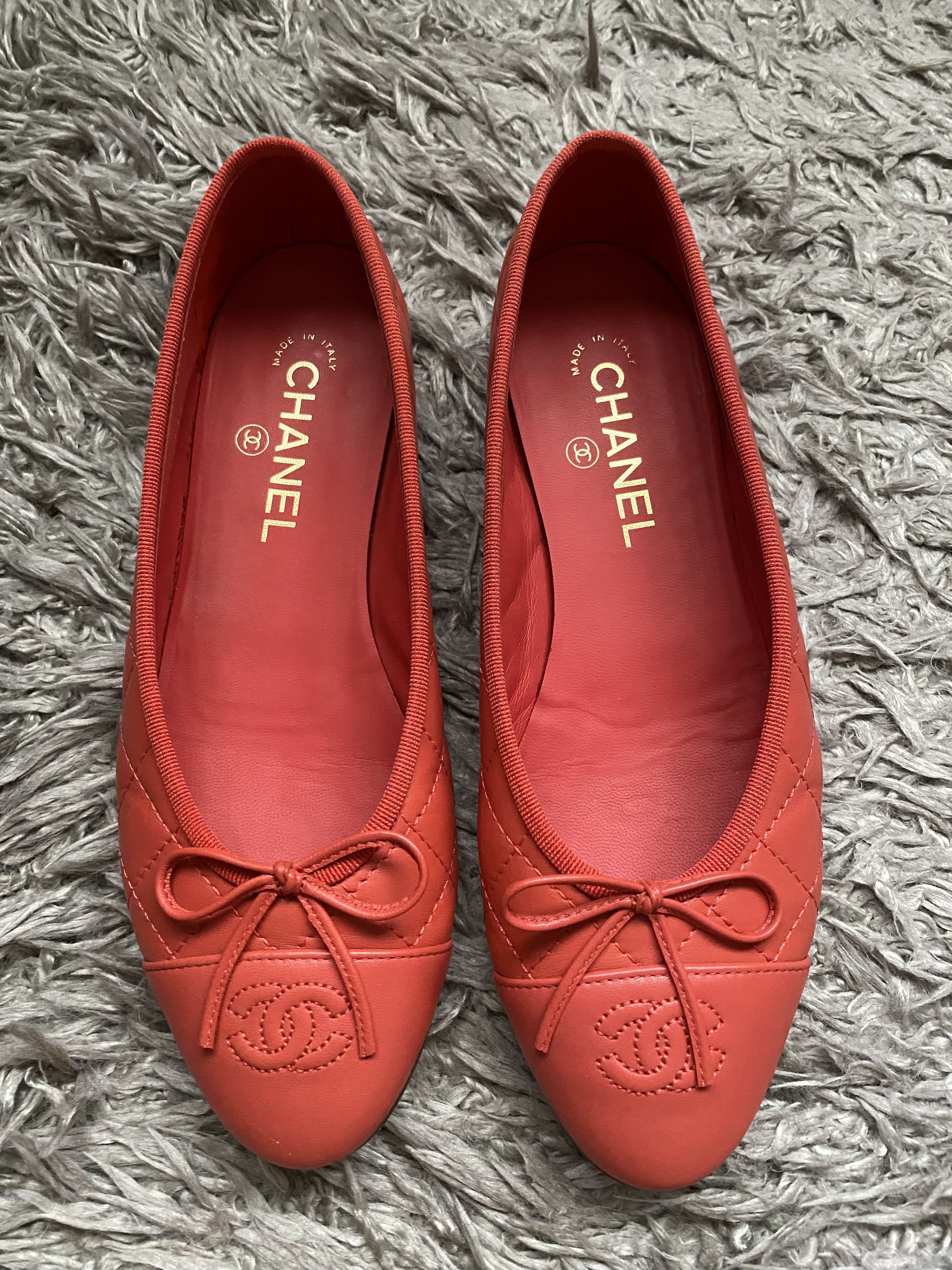 Chanel red leather quilted ballerina flats sz38.5, Women's Fashion