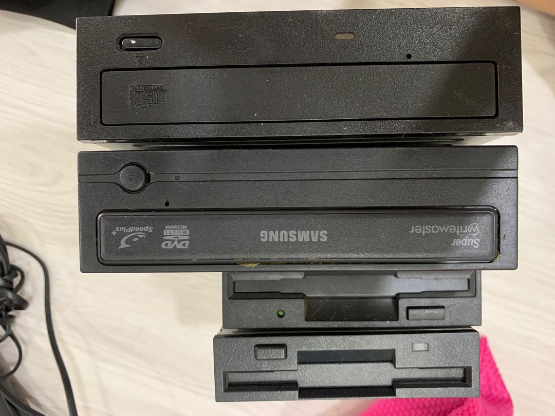 Desktop dvd, Computers & Tech, Desktops on Carousell