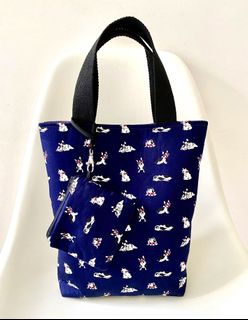 (Category: ) located in . Submitted by seamcrafts (Listing ID 1112116942, Image 1). Description: .
