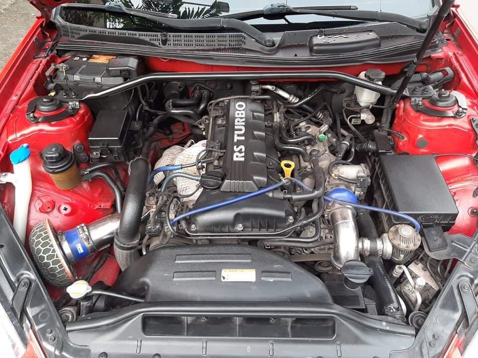 Hyundai Genesis 2 0rs Turbo Sports Car Yung Red Manual Cars For Sale Used Cars On Carousell