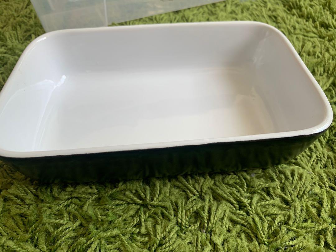 Ikea bakeware, Kitchen & Appliances on Carousell