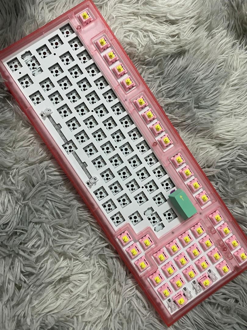 [Keyboard] Custom Pink Themed Full Mechanical Keyboard w Akko / KTT ...