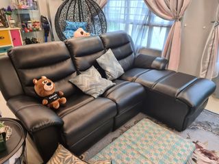 (Category: ) located in . Submitted by ajaa3108 (Listing ID 1112140604, Image 1). Description: .