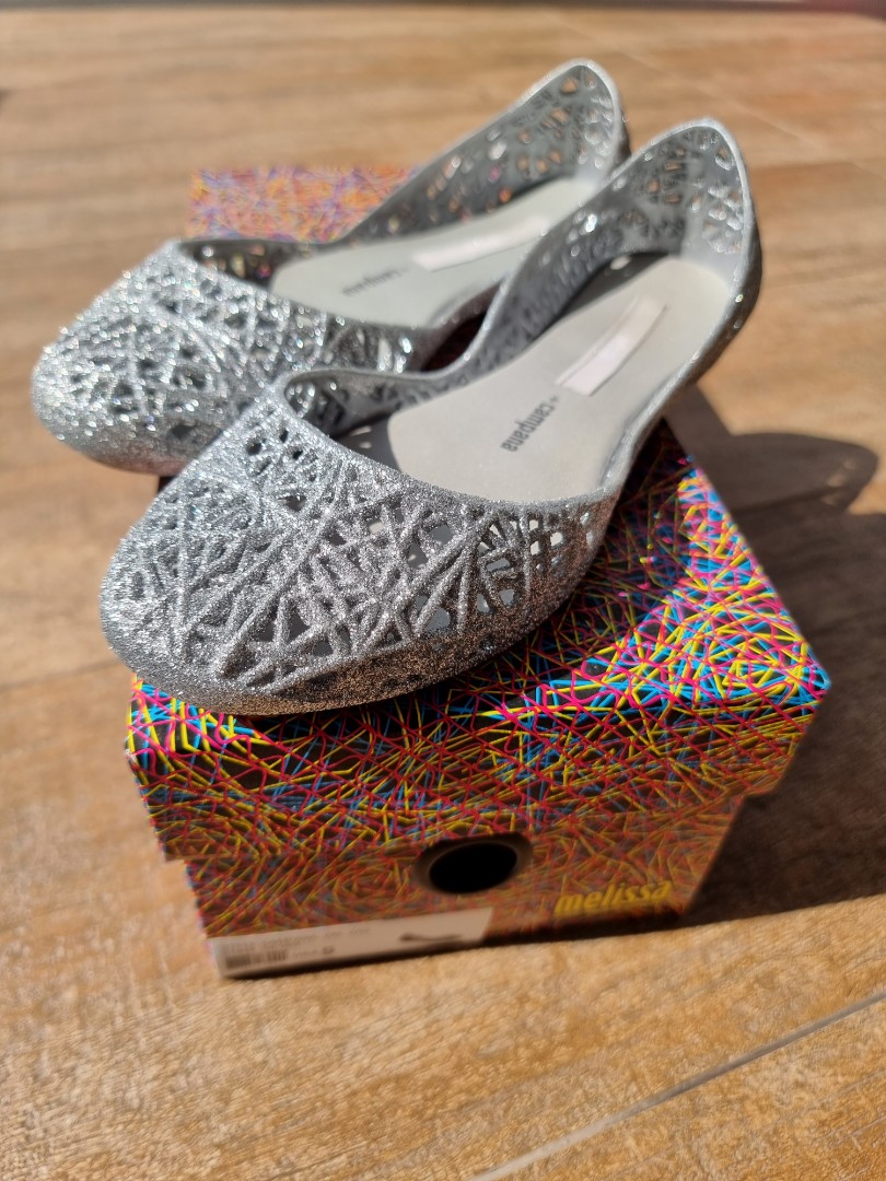 Melissa campana silver top