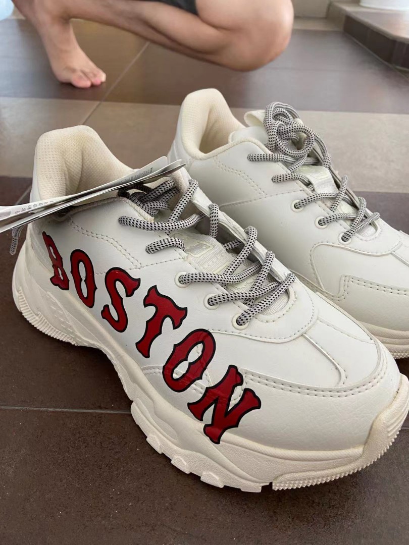 MLB Korea Boston Red Socks Sneakers Big Ball Chunky P, Women's Fashion,  Footwear, Sneakers on Carousell