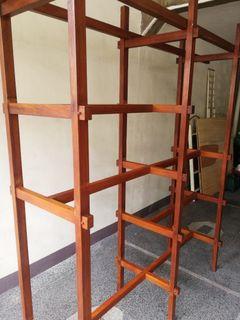 Multi-purpose solid wood shelf /display rack/plant stand