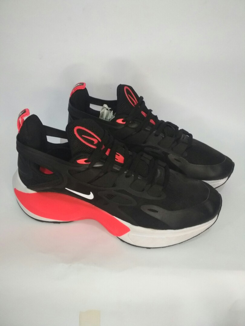 Nike signal store dms