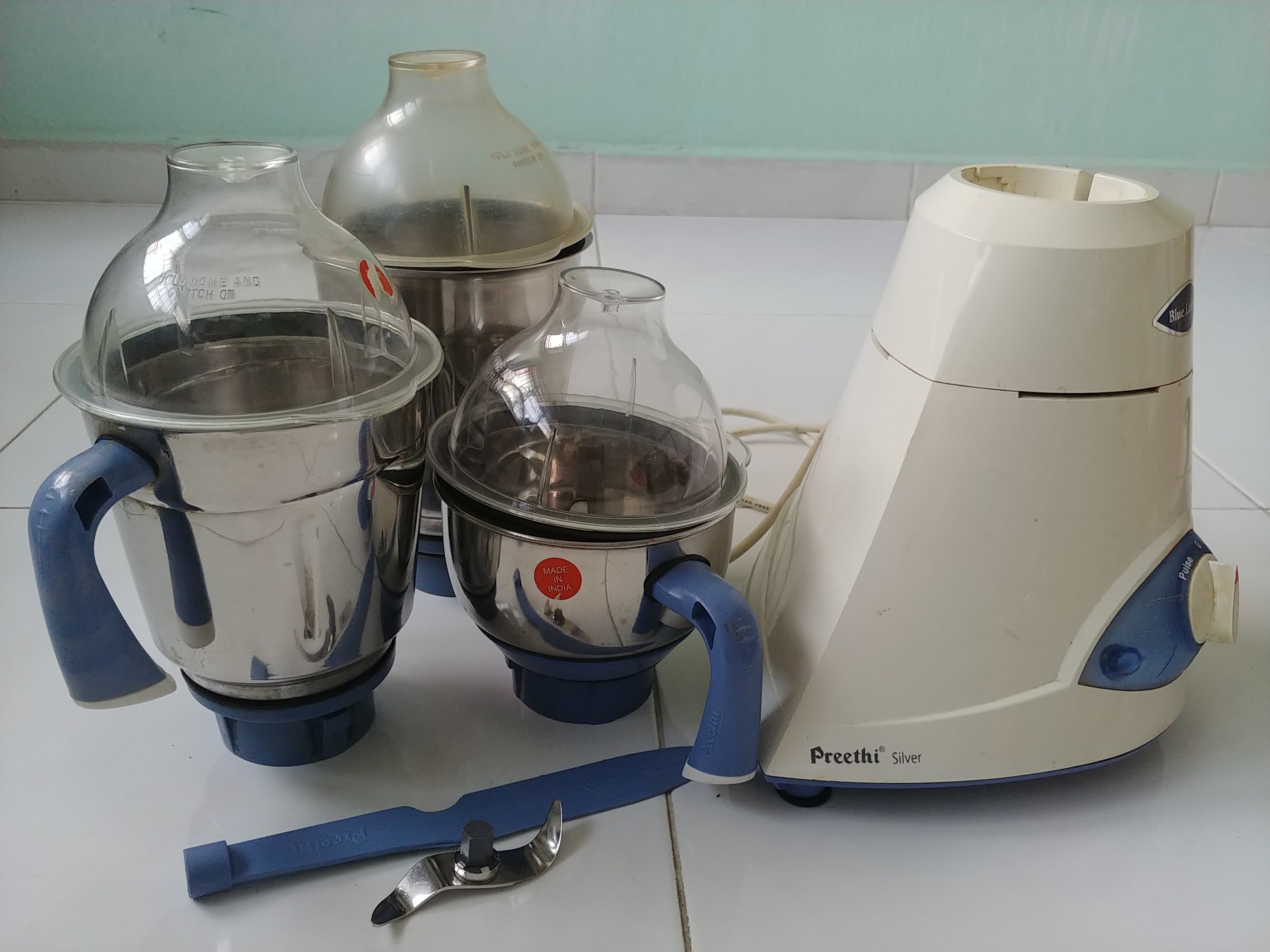Preethi blue leaf mixer, TV & Home Appliances, Kitchen Appliances