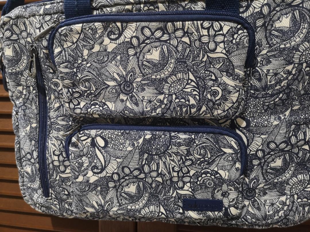 Sakroots shop laptop bag