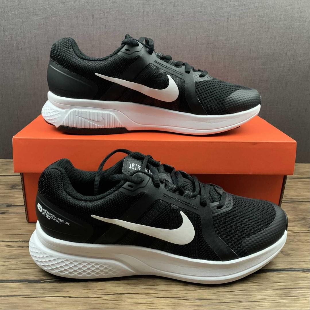 SEPATU NIKE ZOOM SWIFT 2 ORIGINAL Fesyen Pria Sepatu Sneakers