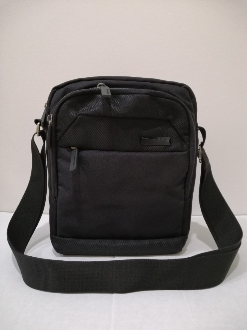 Slazenger sling bag outlet