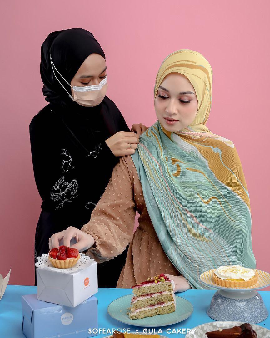 sofearose pleated shawl