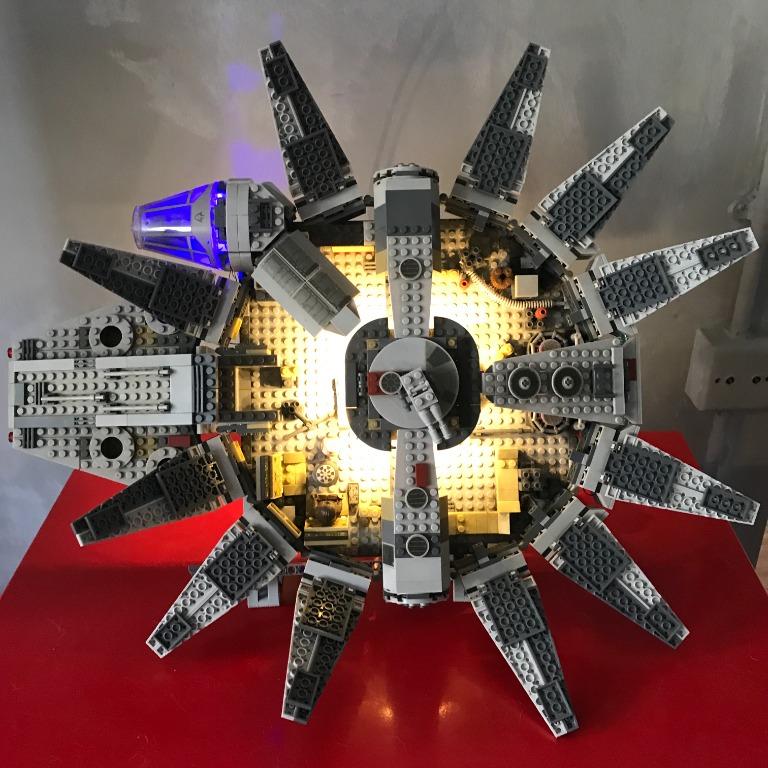 Lego tfa millennium falcon 2025