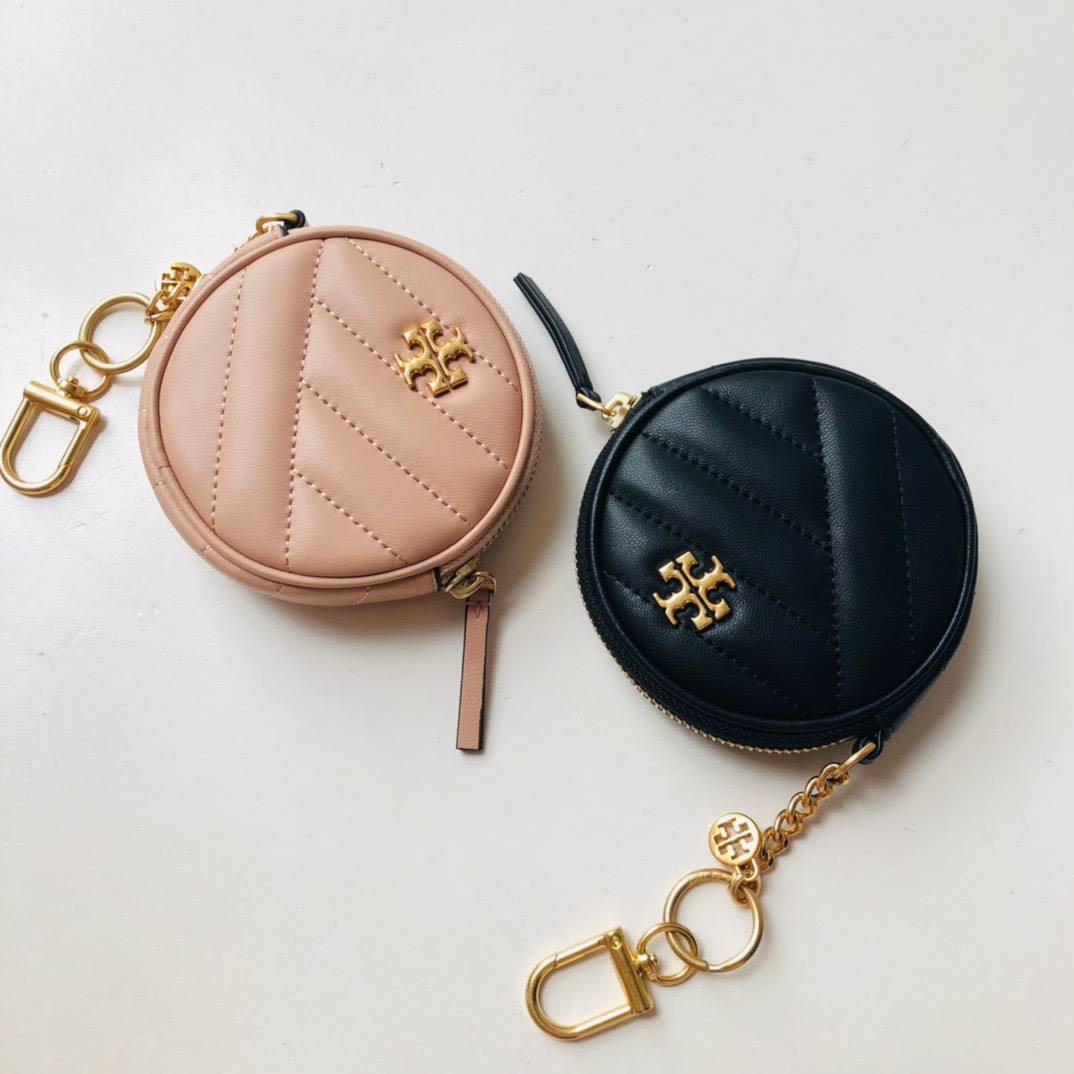 Tory Burch Kira Chevron Pouch Key, Luxury, Bags & Wallets on Carousell